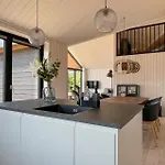 3 Bedroom Cozy In Aakirkeby