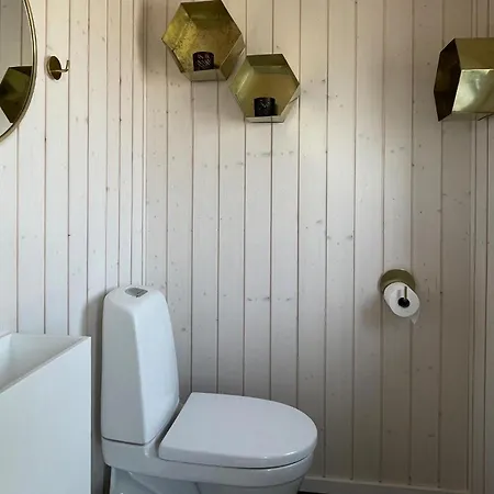 3 Bedroom Cozy In Aakirkeby Prázdninový dům