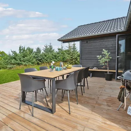 Prázdninový dům 3 Bedroom Cozy In Aakirkeby Åkirkeby